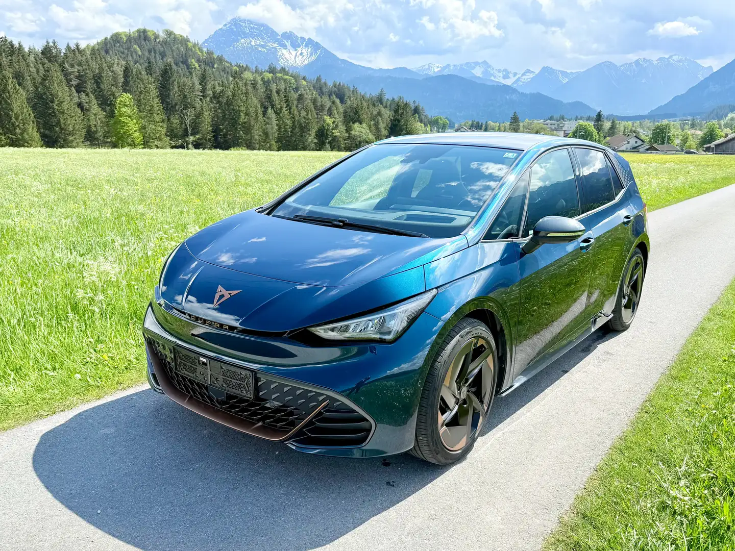 CUPRA Born 58/62kWh e-Boost 170kW/231PS Vollausstattung Blau - 1