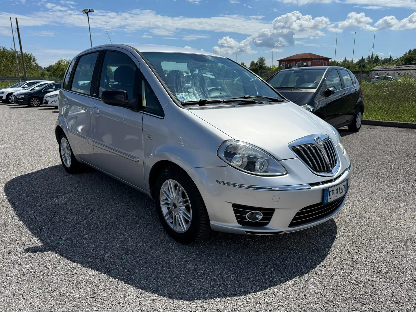Lancia MUSA Musa 2012 1.3 mjt 5th 95cv Silber - 2