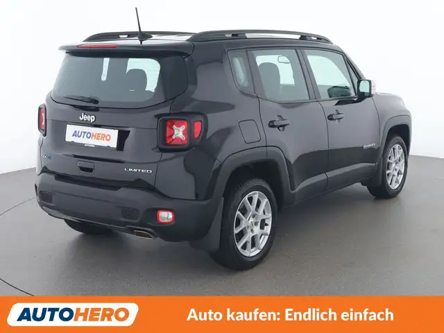 Jeep Renegade view 6