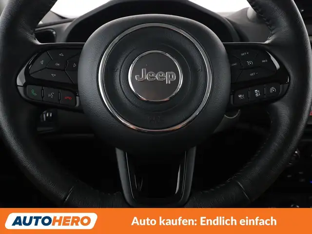 Jeep Renegade view 20