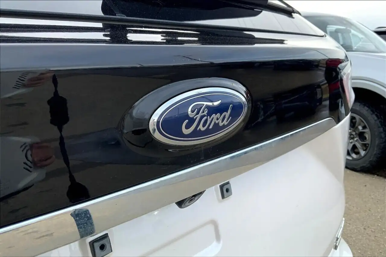 Ford Edge снимка Ford Edge