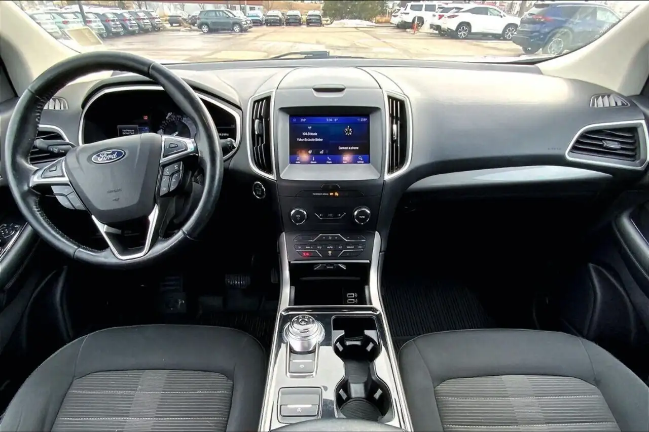 Ford Edge снимка Ford Edge