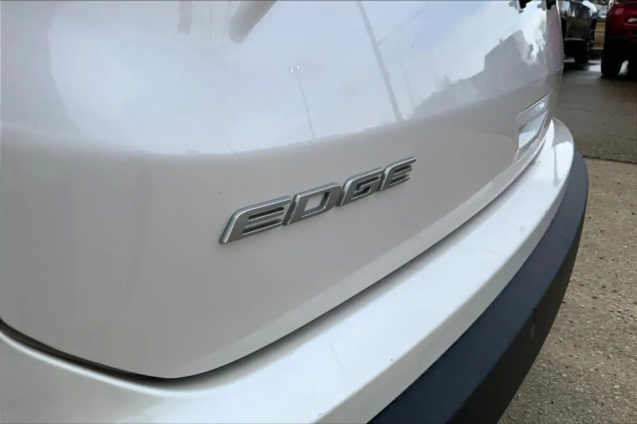 Ford Edge снимка Ford Edge