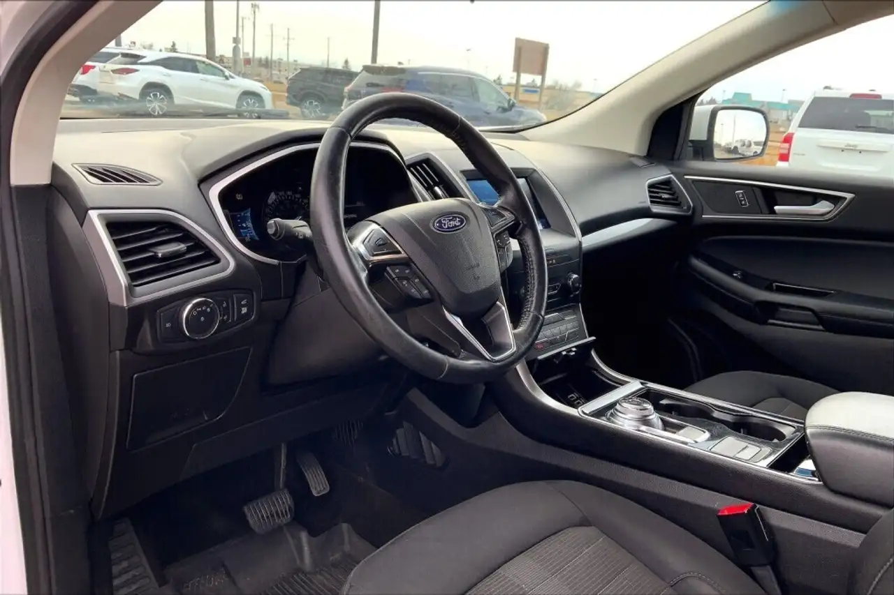 Ford Edge снимка Ford Edge