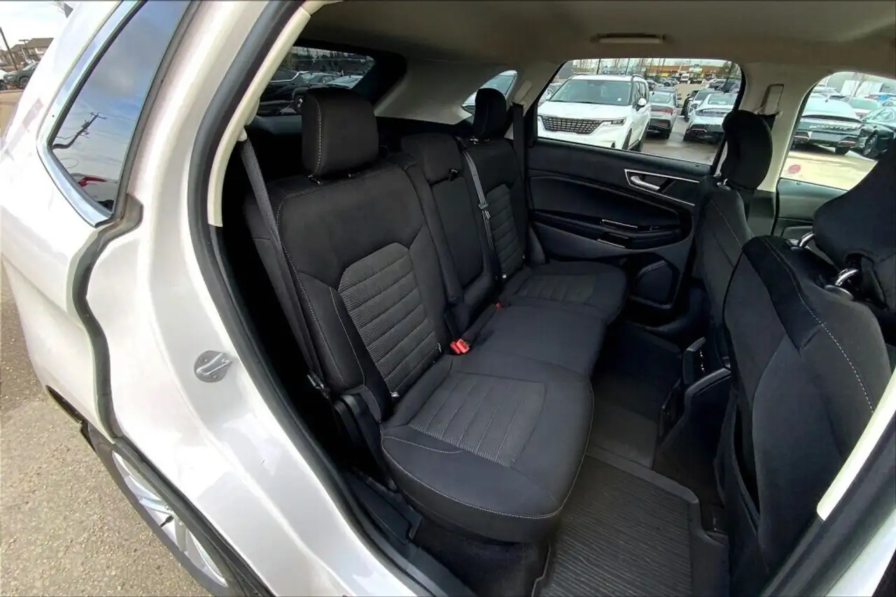 Ford Edge снимка Ford Edge