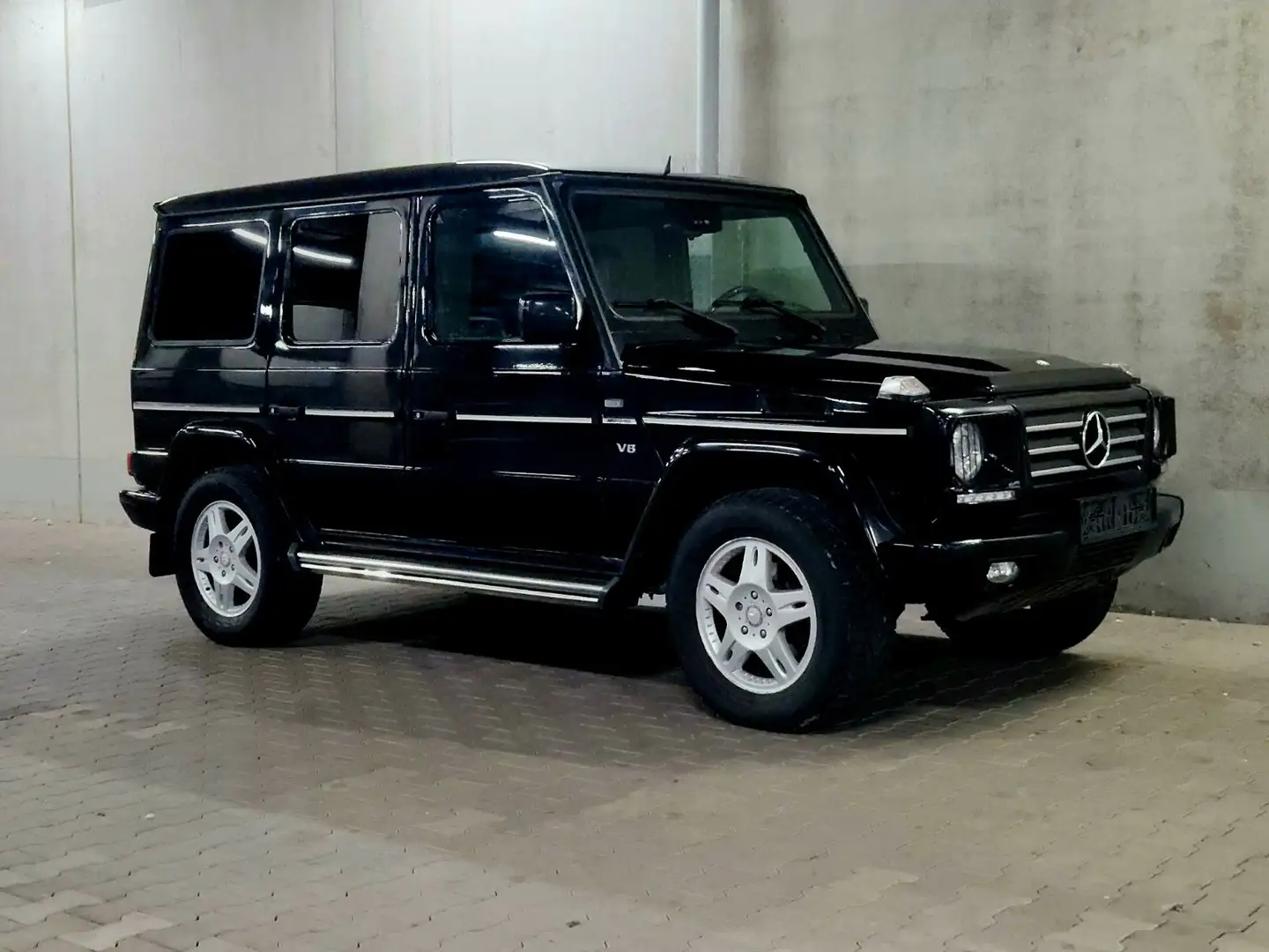 Mercedes-Benz G 55 AMG Černá - 2