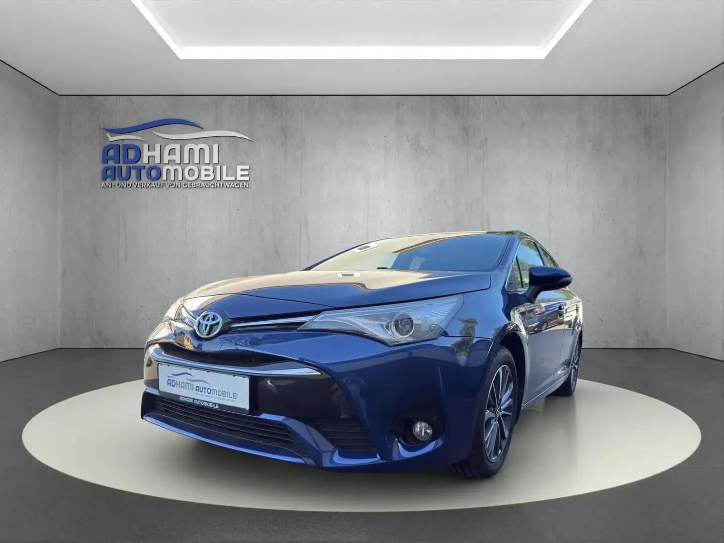 Toyota Avensis Touring Sports Business Edition/CAM/LED Azul - 1