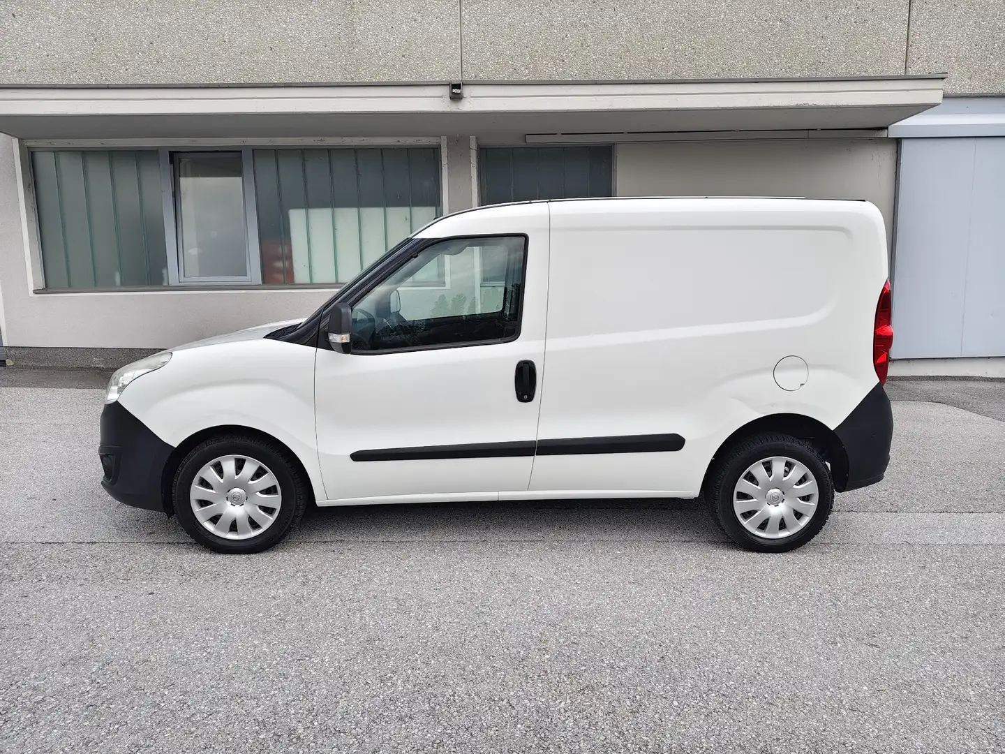 Opel Combo L1H1 1,3 CDTI Ecotec - 2