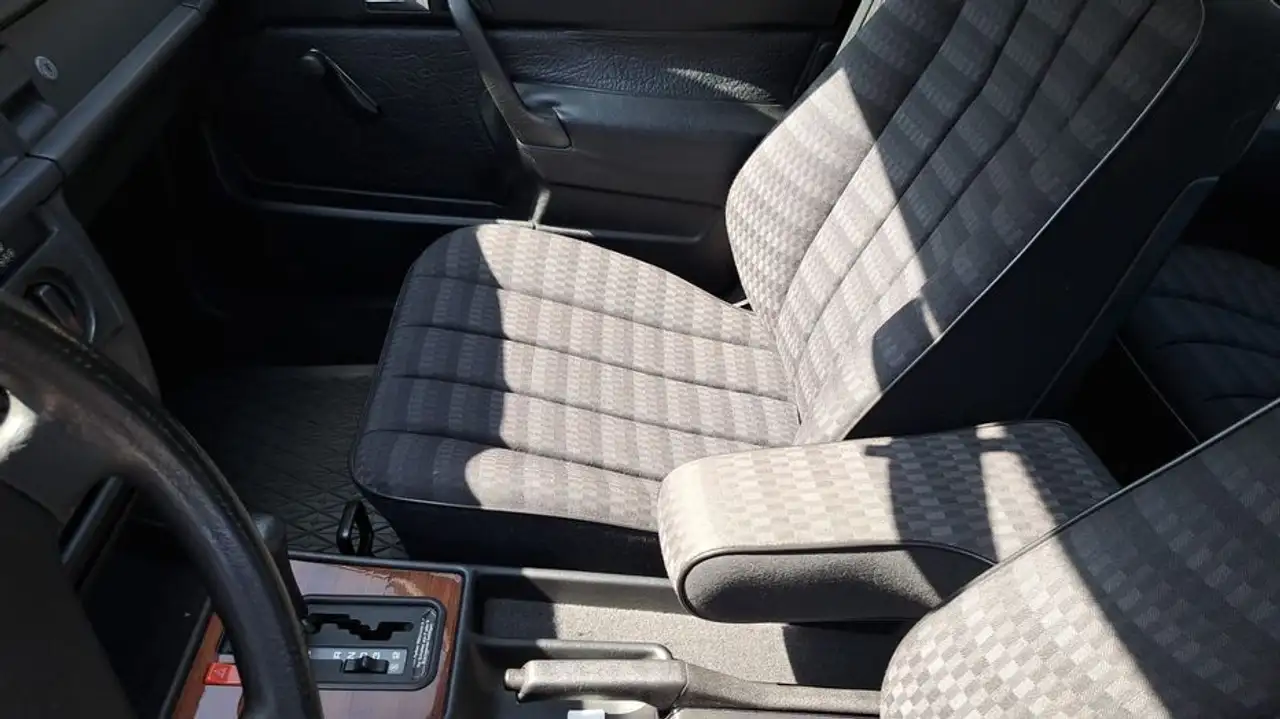 Mercedes-Benz 190 E ESHD, Automatik , 2 Hand, foto 9