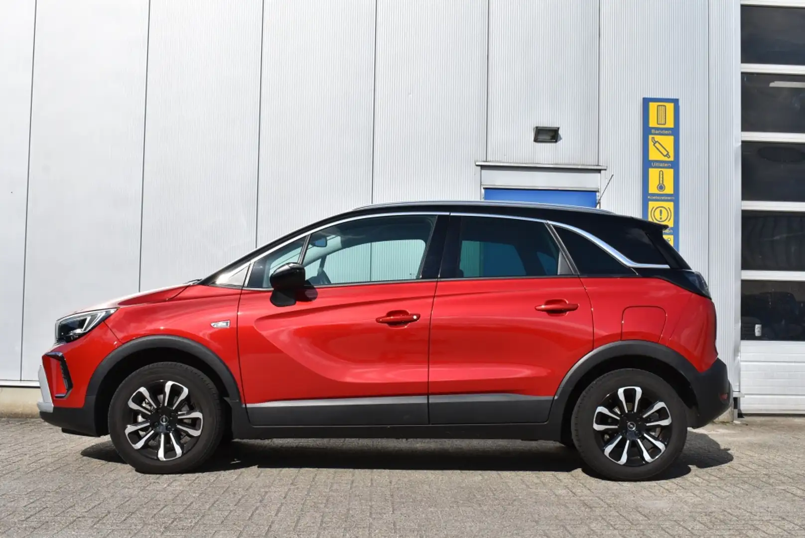 Opel Crossland 1.2 Turbo Bns Eleg. Winterpack, TH Rood - 2