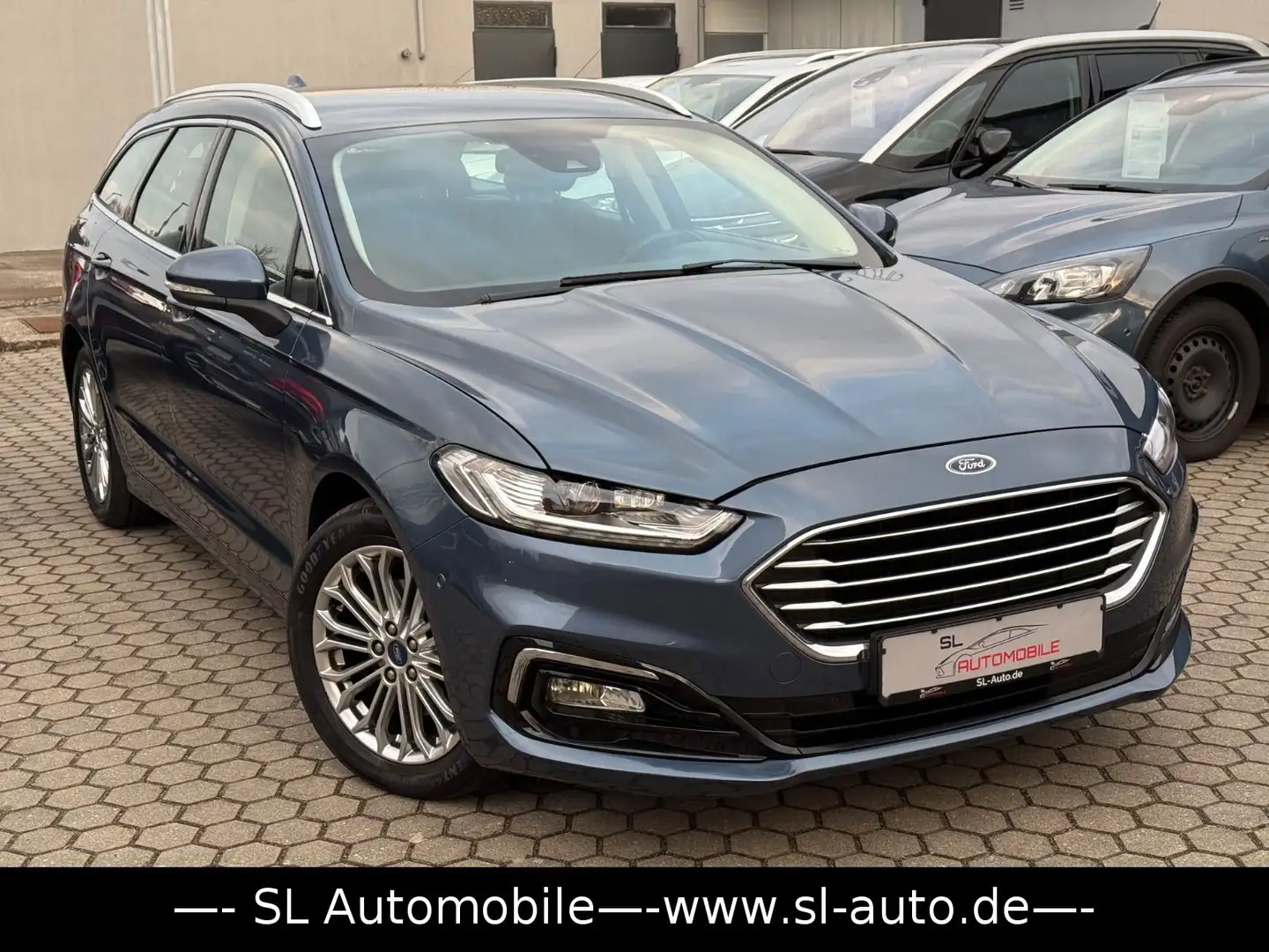 Ford Mondeo Turnier 2.0 EcoBlue Titanium  X LED Leder Blauw - 1