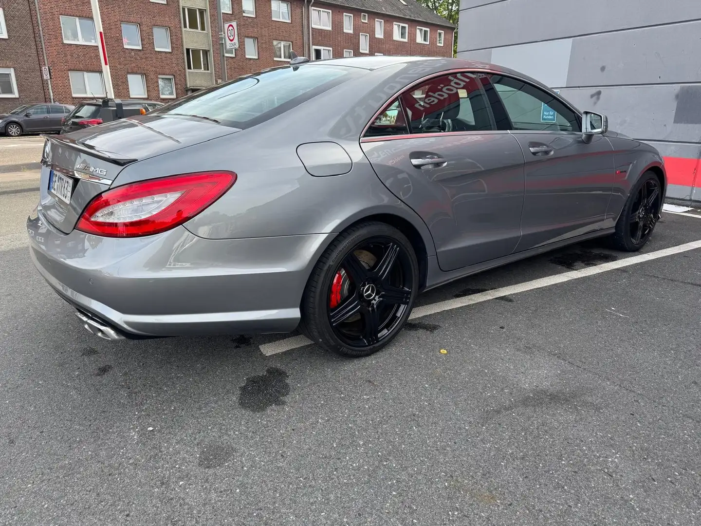 Mercedes-Benz CLS 63 AMG Performance Silber - 2