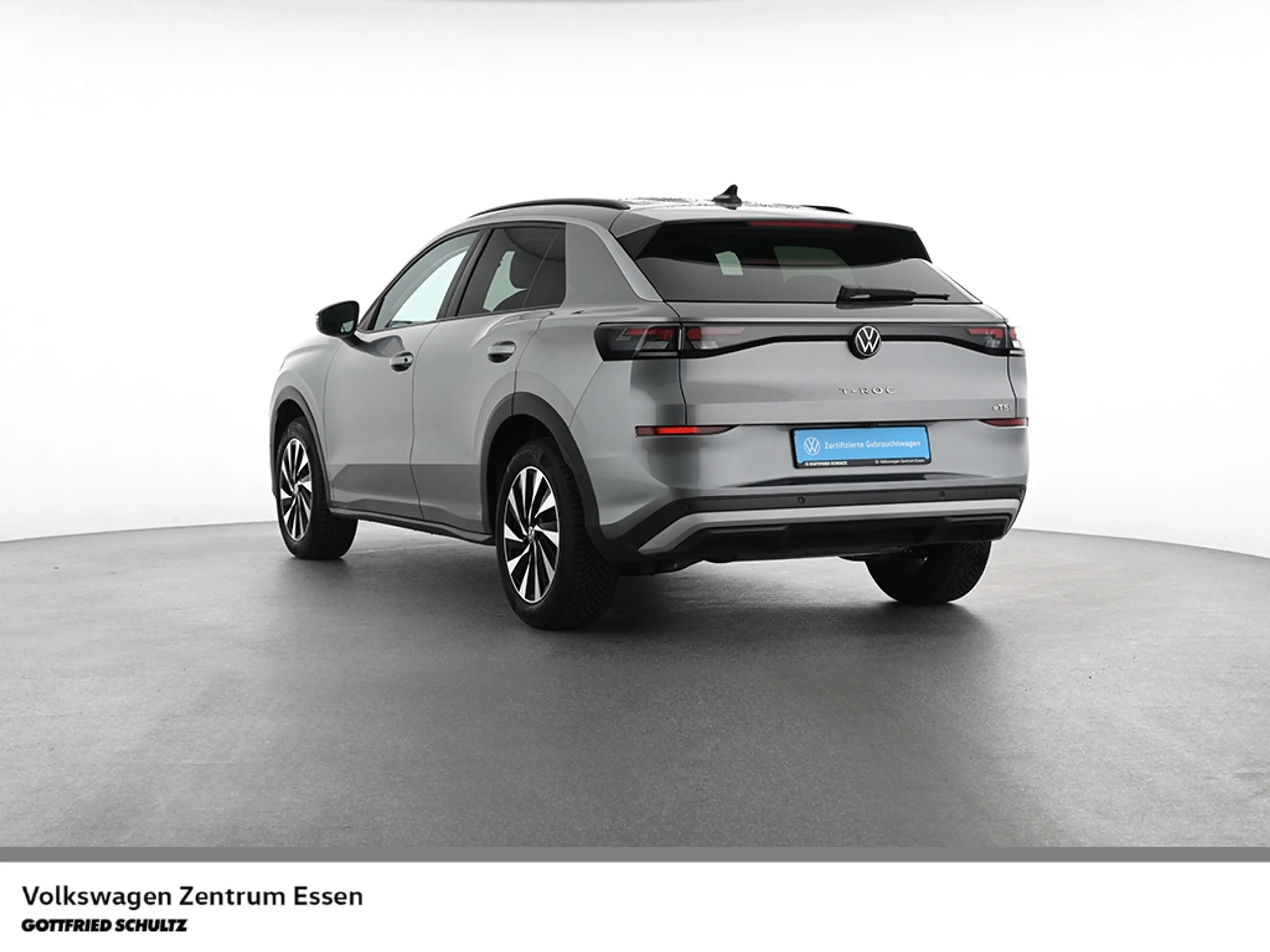 Volkswagen T-Roc Life 1.5 l eTSI DSG LED Rückfahrkamera SHZ — photo 2