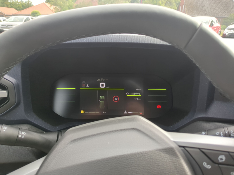 Dacia Duster TCe 140 Expression SHZ LKHZ — photo 14