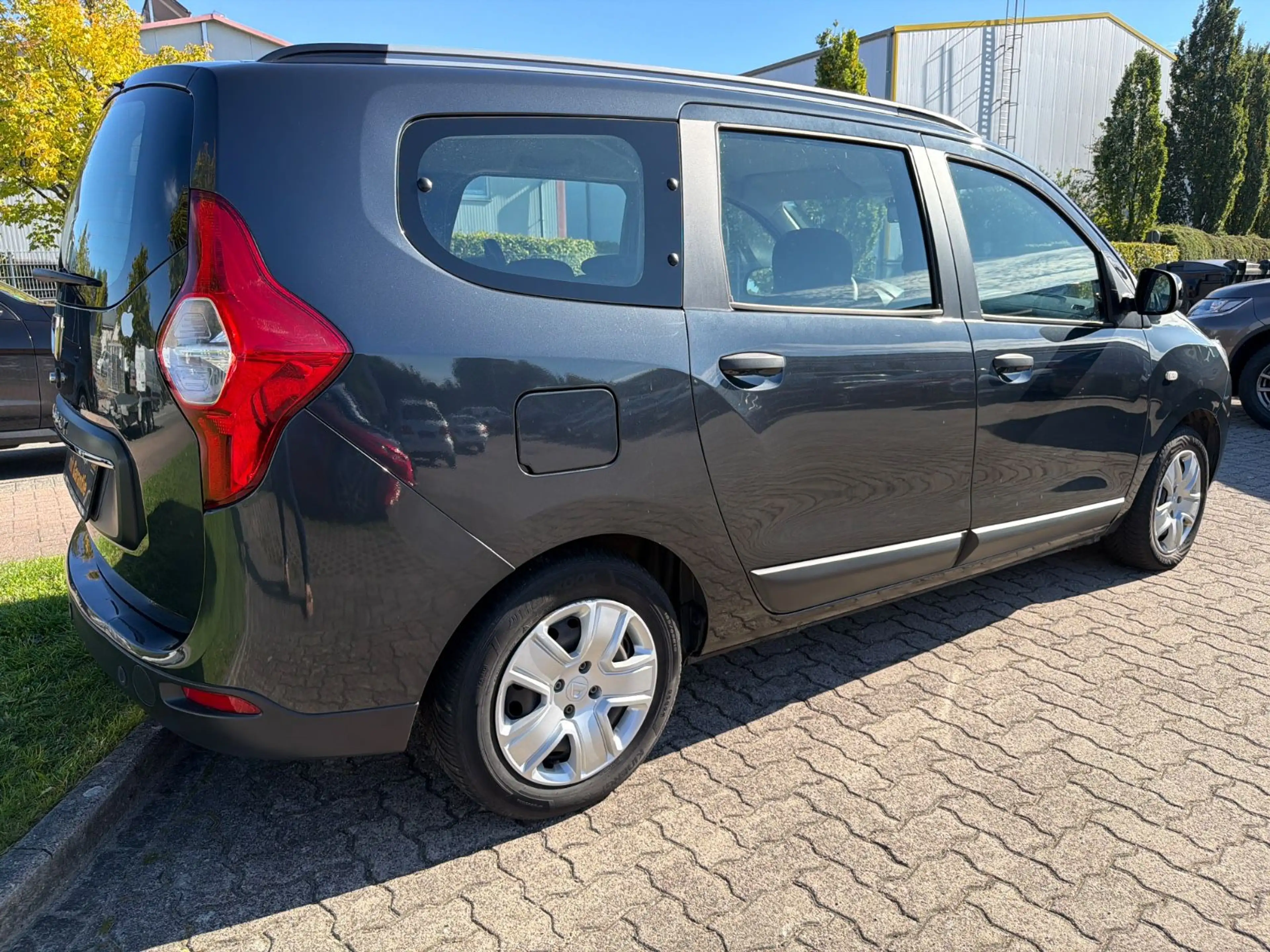 Dacia Lodgy Comfort 1.5 TEMP/PDC/KLIMA — photo 4