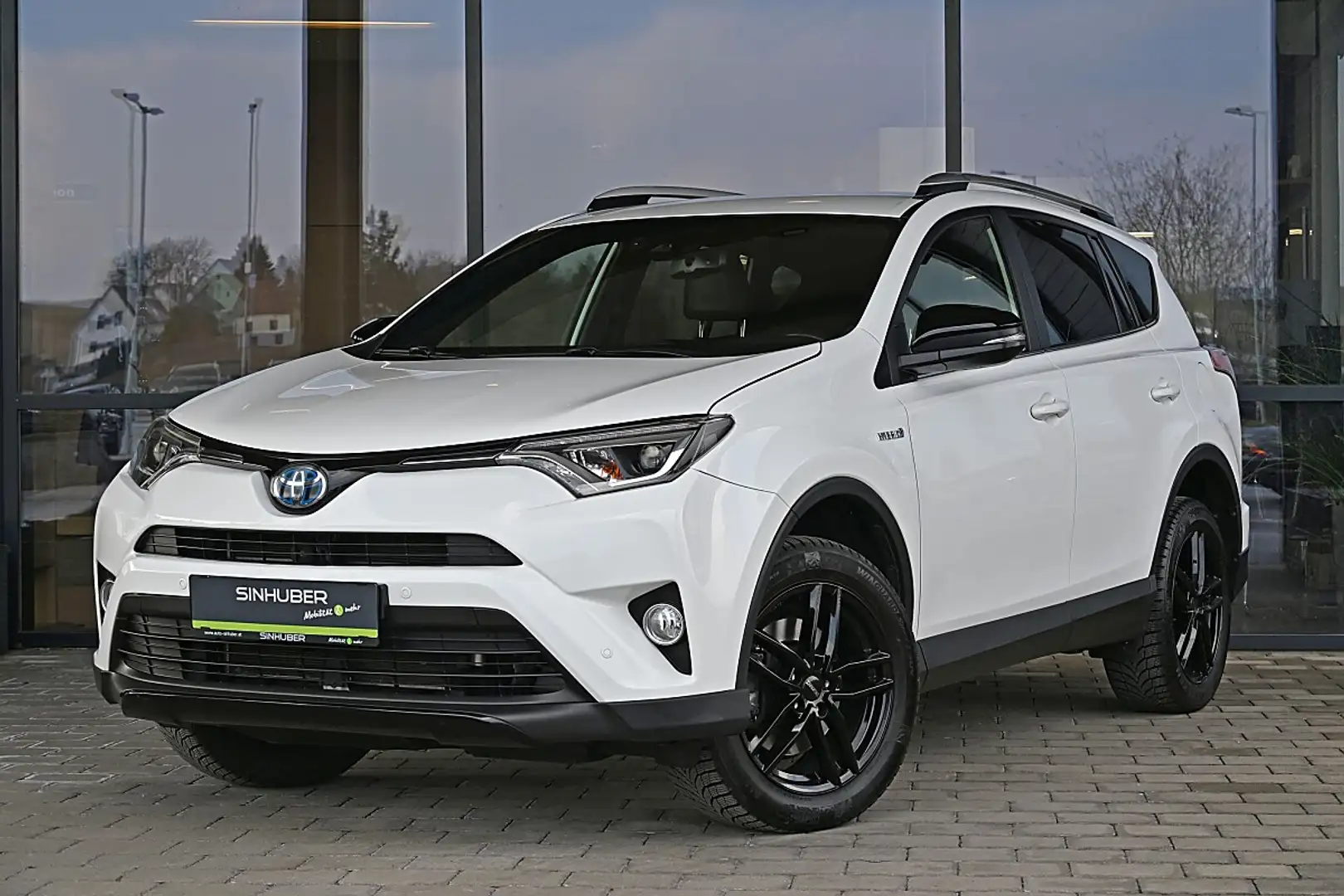 Toyota RAV 4 RAV4 2,5 Hybrid Active 2WD Aut. ACC, LED, eKlap... Weiß - 1