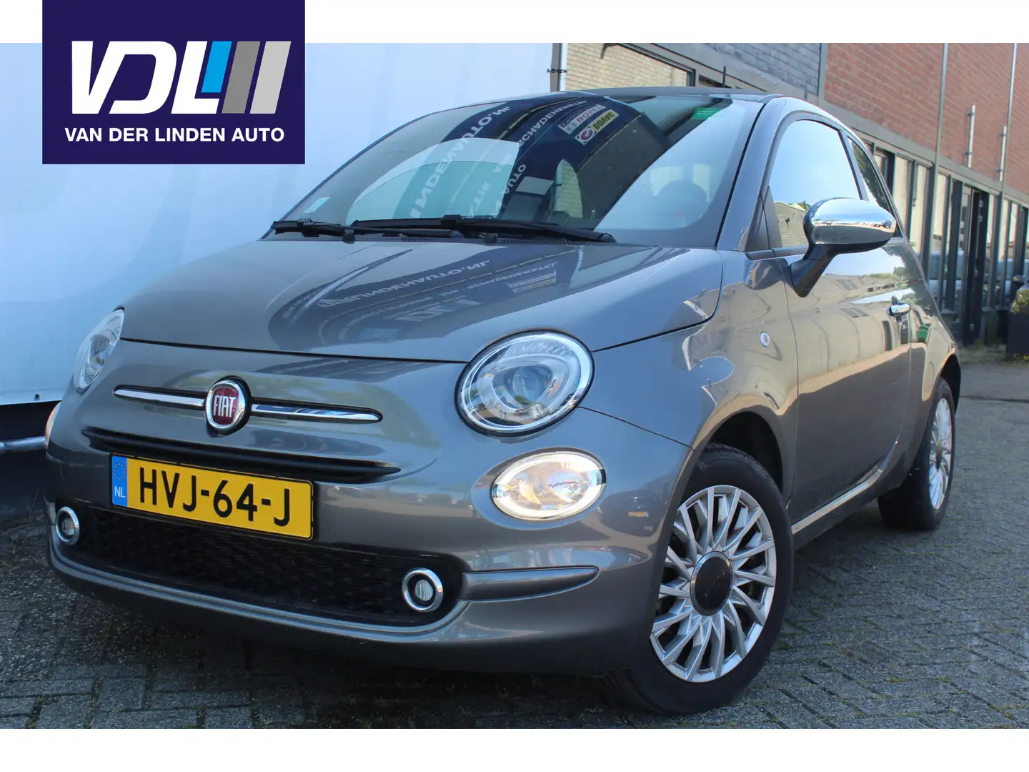 Fiat 500 1.0 Hybrid Dolcevita Cruise control l Navigatie l Grijs - 1