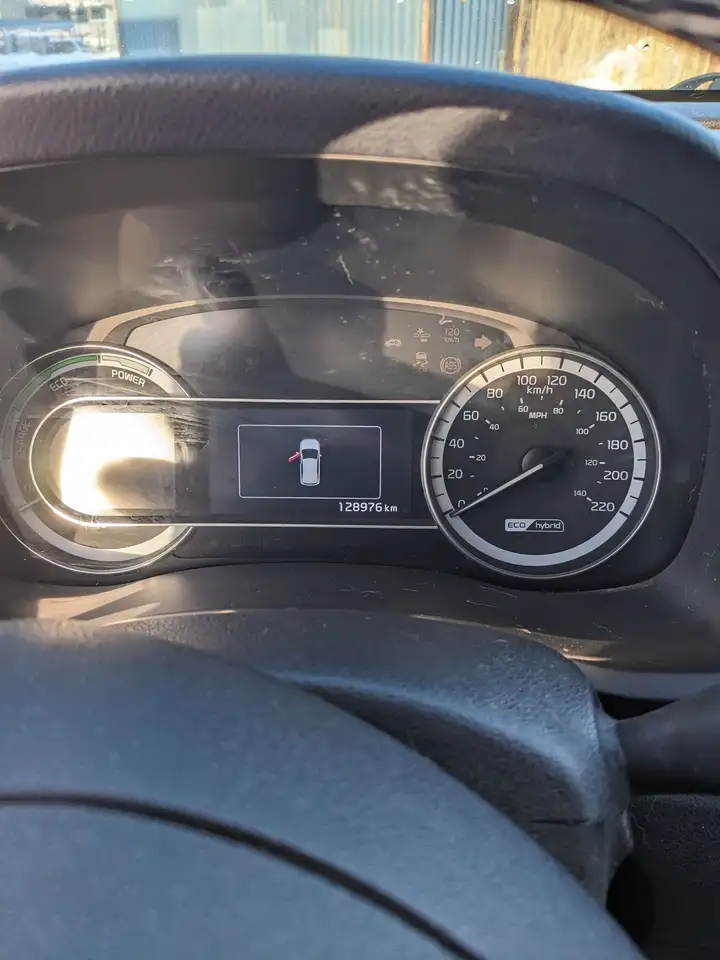 Kia Niro снимка Kia Niro