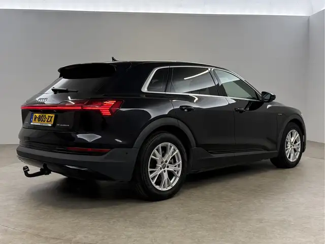 Audi E-Tron view 14