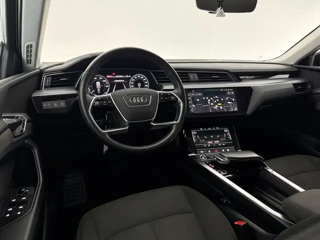Audi E-Tron view 16