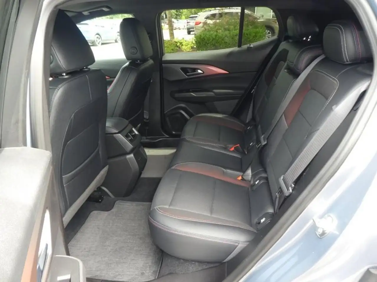 Chevrolet Equinox photo Chevrolet Equinox
