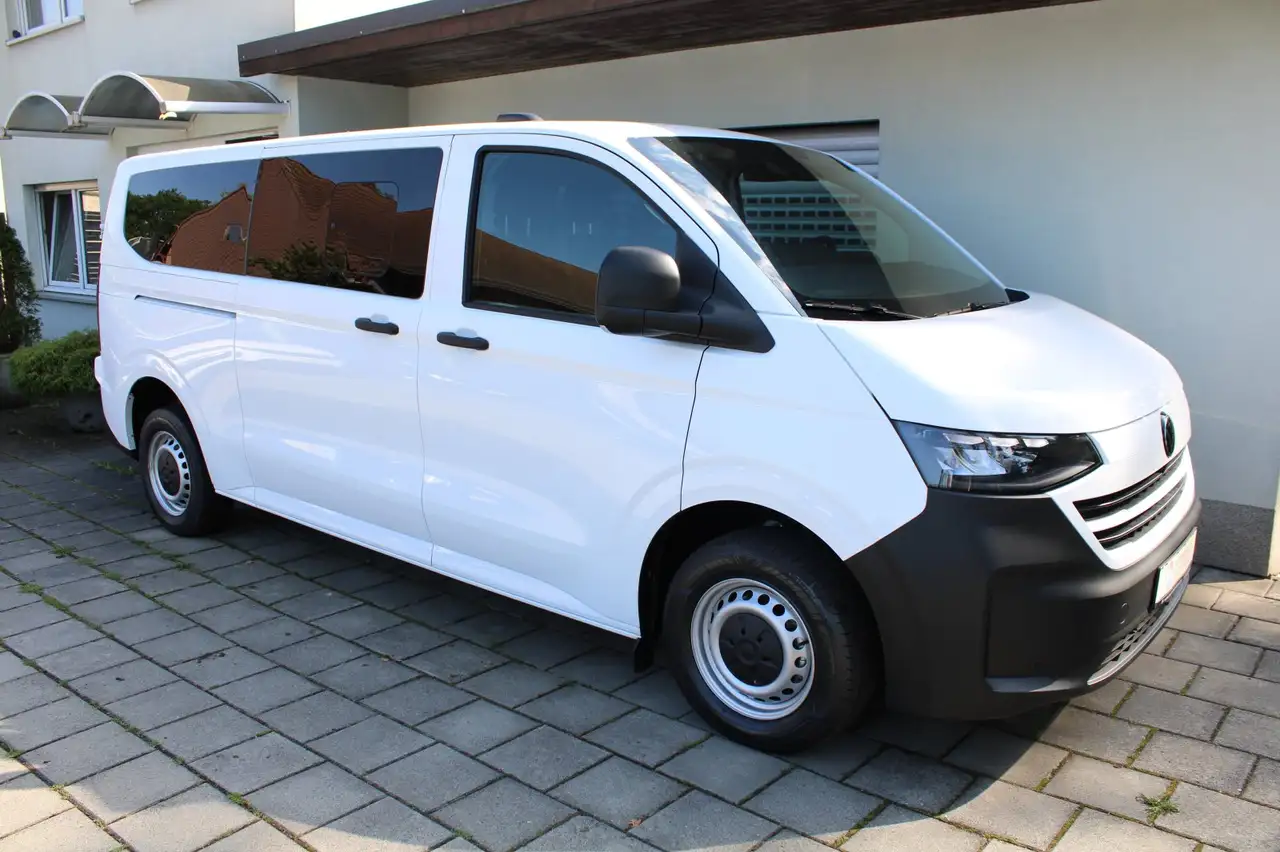 2026 Volkswagen T7 Transporter Kombi 2.0 TDI LR LED Klimaautom ACC PDC Rückfakam, photograph 1