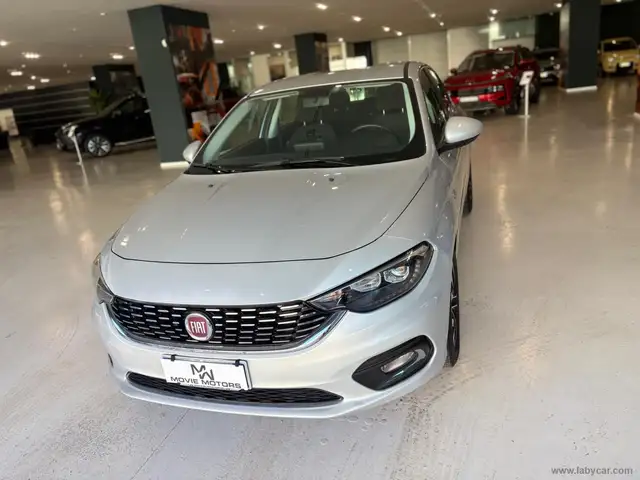 Fiat Tipo 1.6 Mjt 4p. Mirror