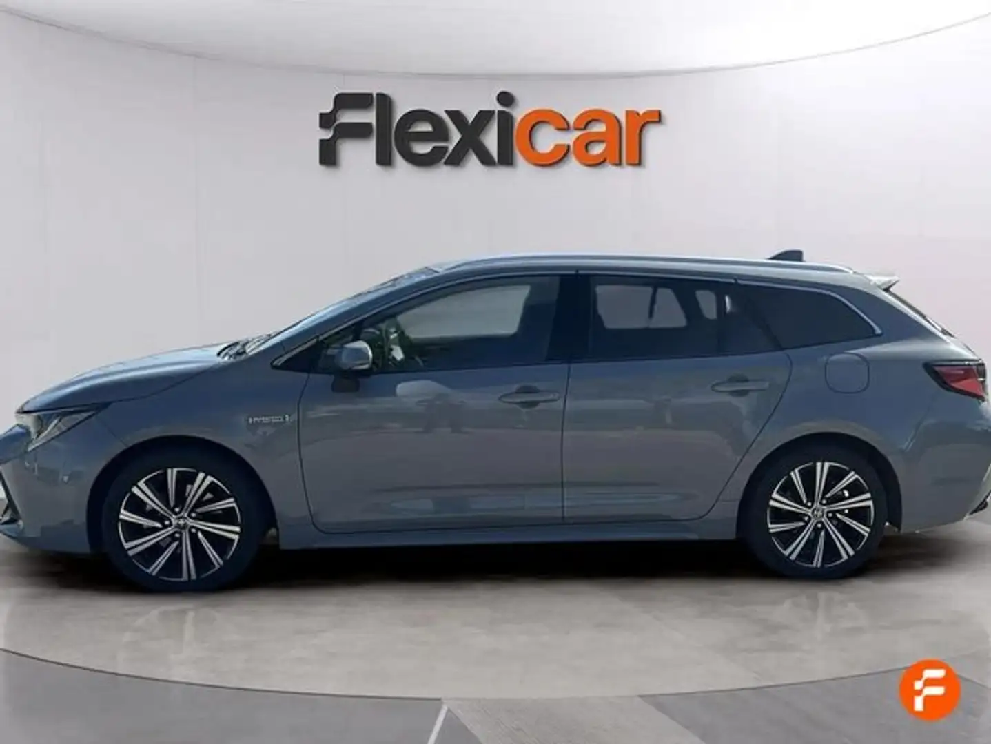 Toyota Corolla 2.0 180H - 5P (2021) Gris - 2