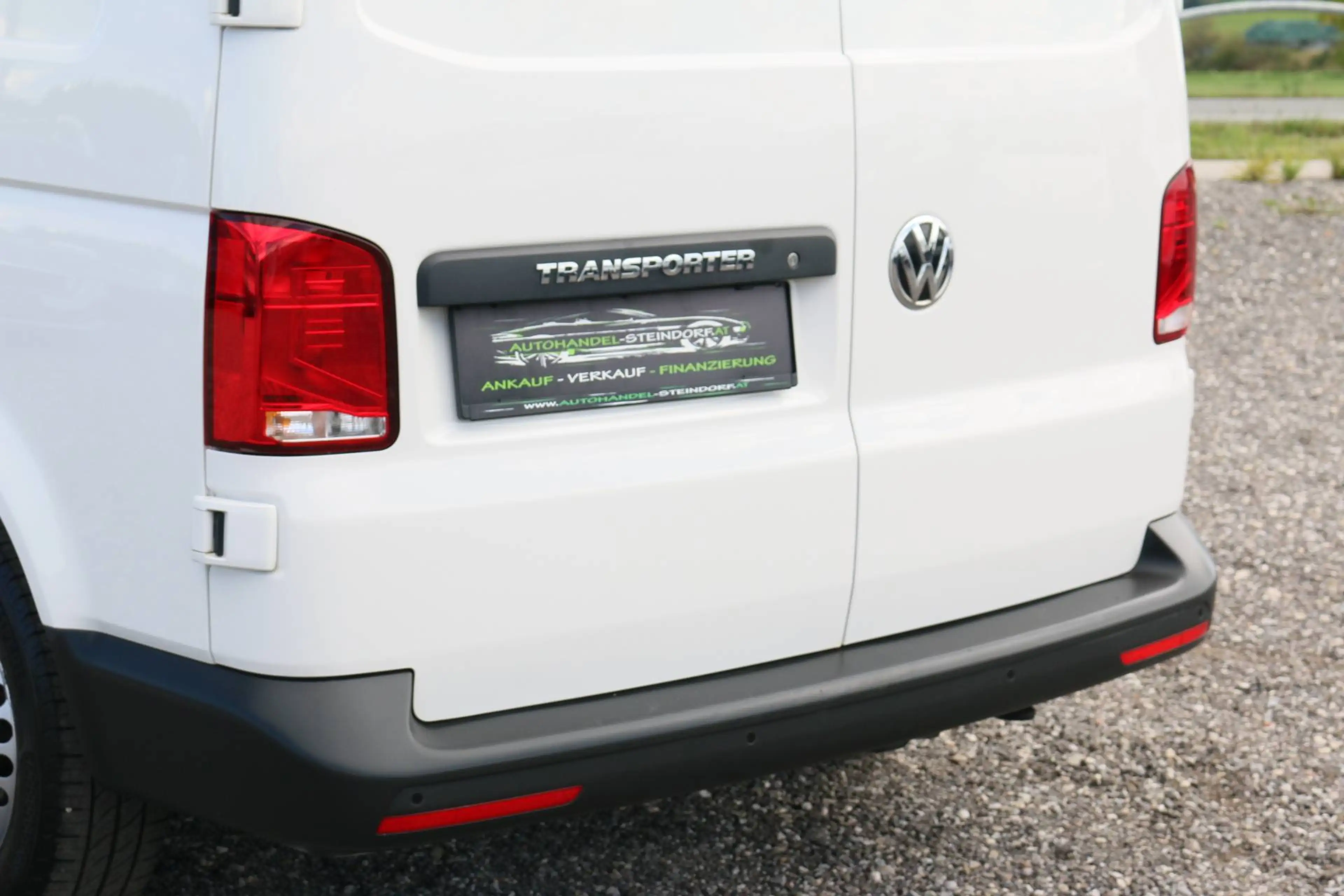 Volkswagen T6.1 Transporter Lang*DSG*ACC*Xenon*Flügeltüre — photo 6