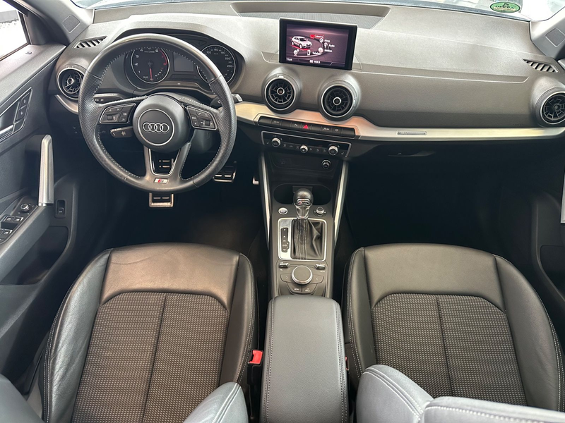 Audi Q2 35 TFSI S Line+ sport S Tronic Kamera Keyless — photo 11