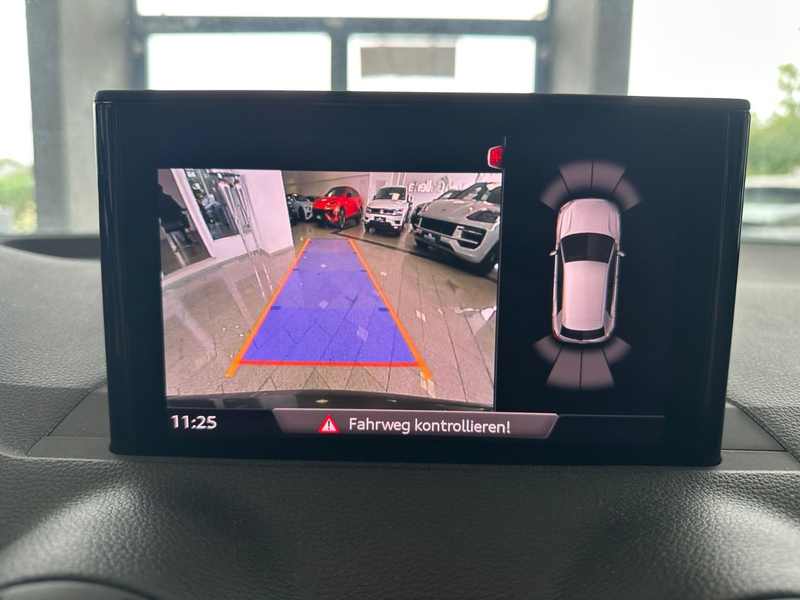 Audi Q2 35 TFSI S Line+ sport S Tronic Kamera Keyless — photo 12