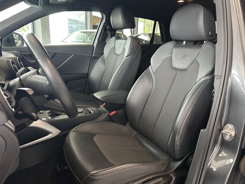 Audi Q2 35 TFSI S Line+ sport S Tronic Kamera Keyless — photo 15