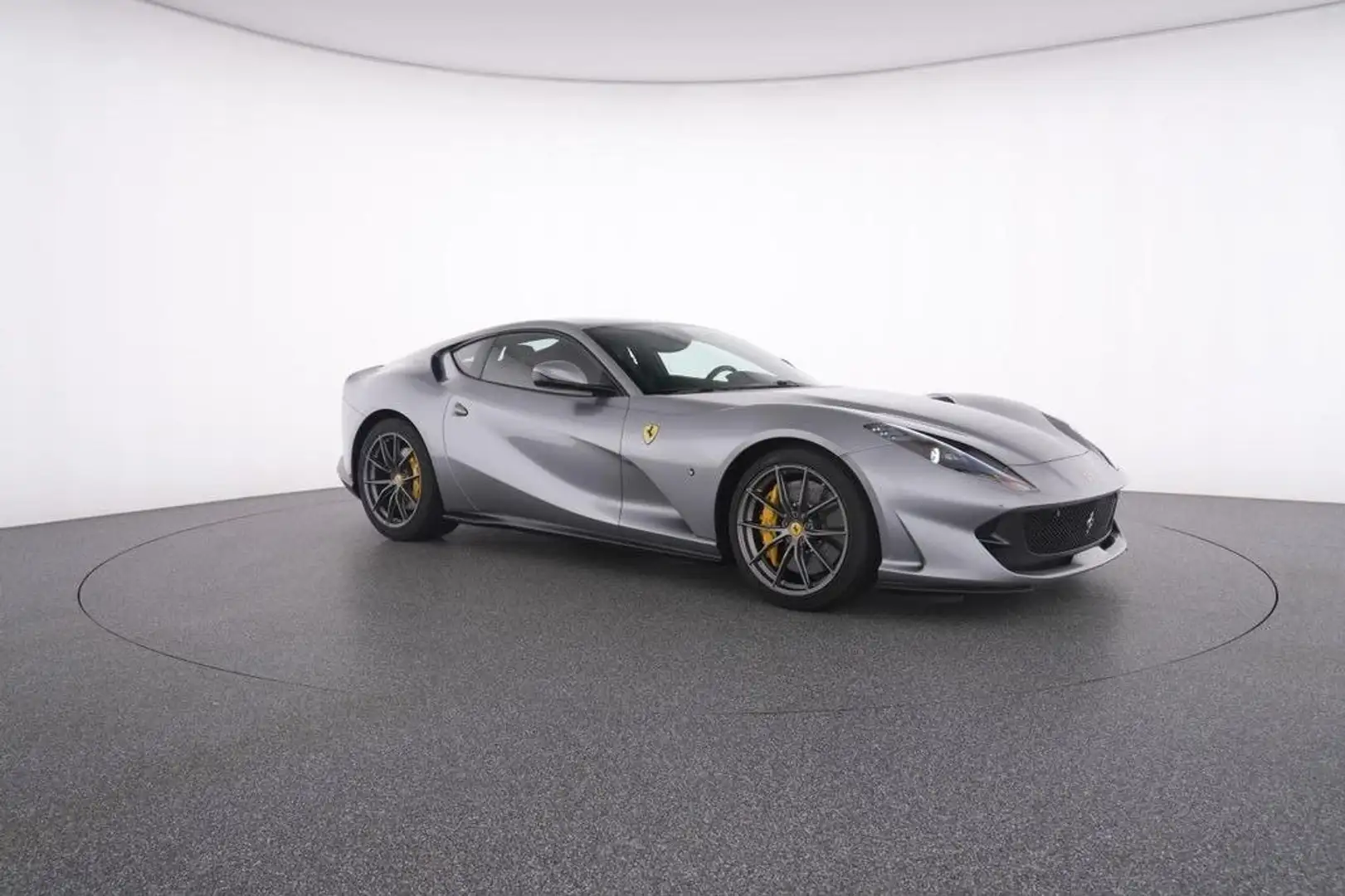 Ferrari 812 Superfast Gris - 1