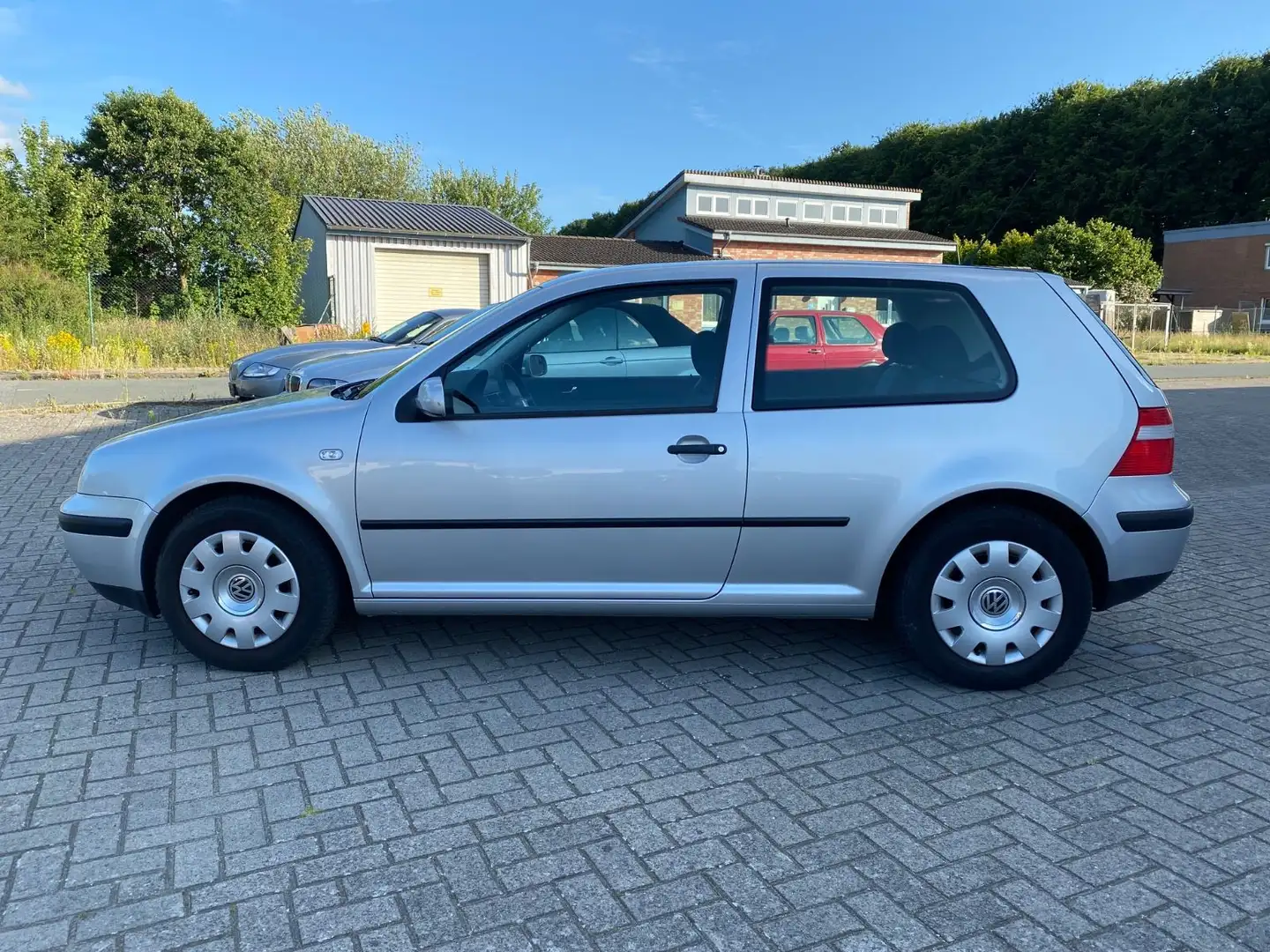 Volkswagen Golf 1.4 Ocean 2.Hand nur 53Tkm Klima Tüv NEU Silber - 2