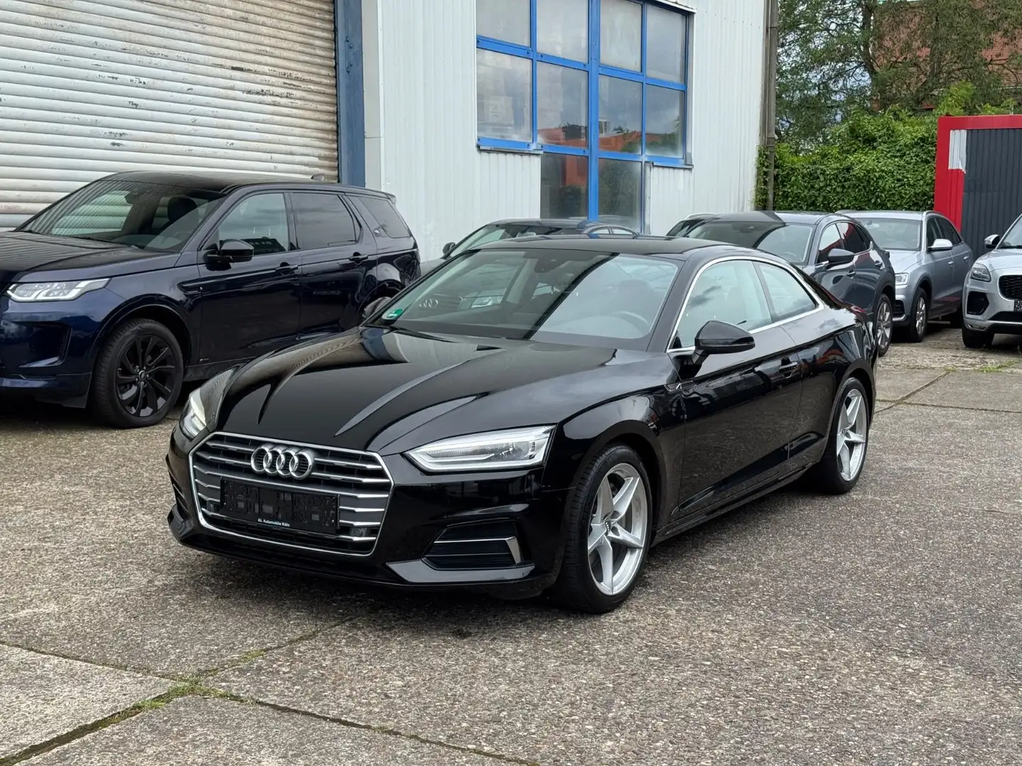 Audi A5 2.0 TFSI Coupe Quattro Sport/252 PS/1 Hand Noir - 1