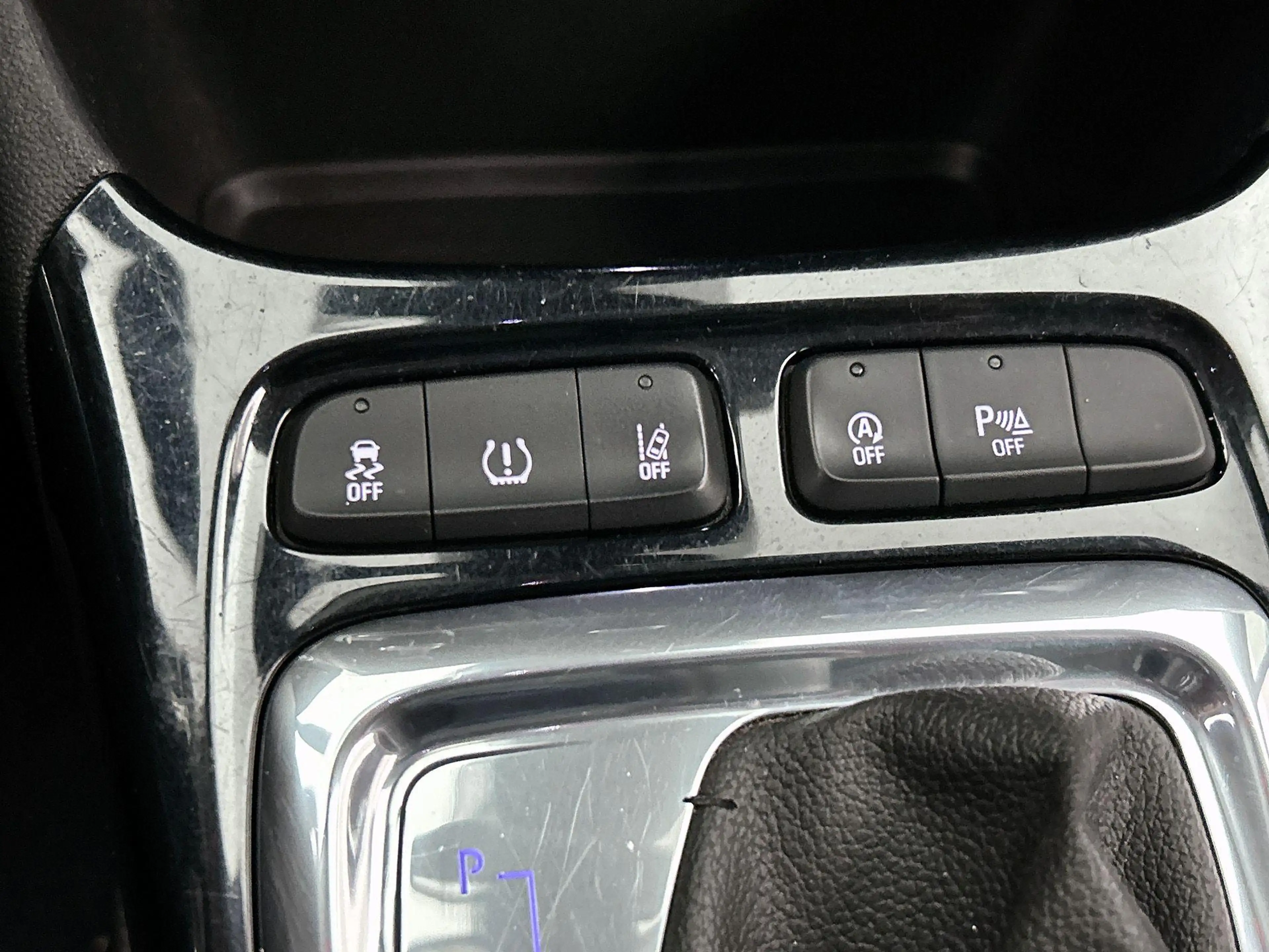 Opel Crossland X 1.2 Turbo Online Edition — photo 9