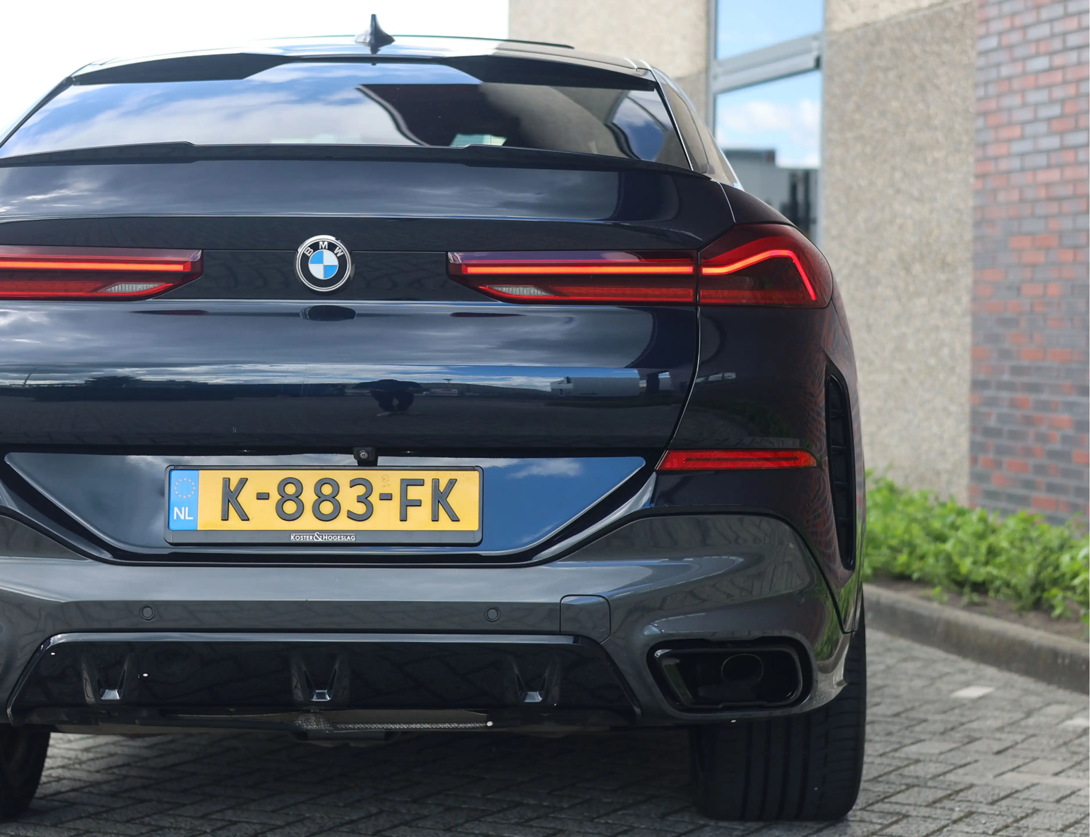 BMW X6 40i xDrive | Pano - Massage - Bowers & Wilkins — photo 13