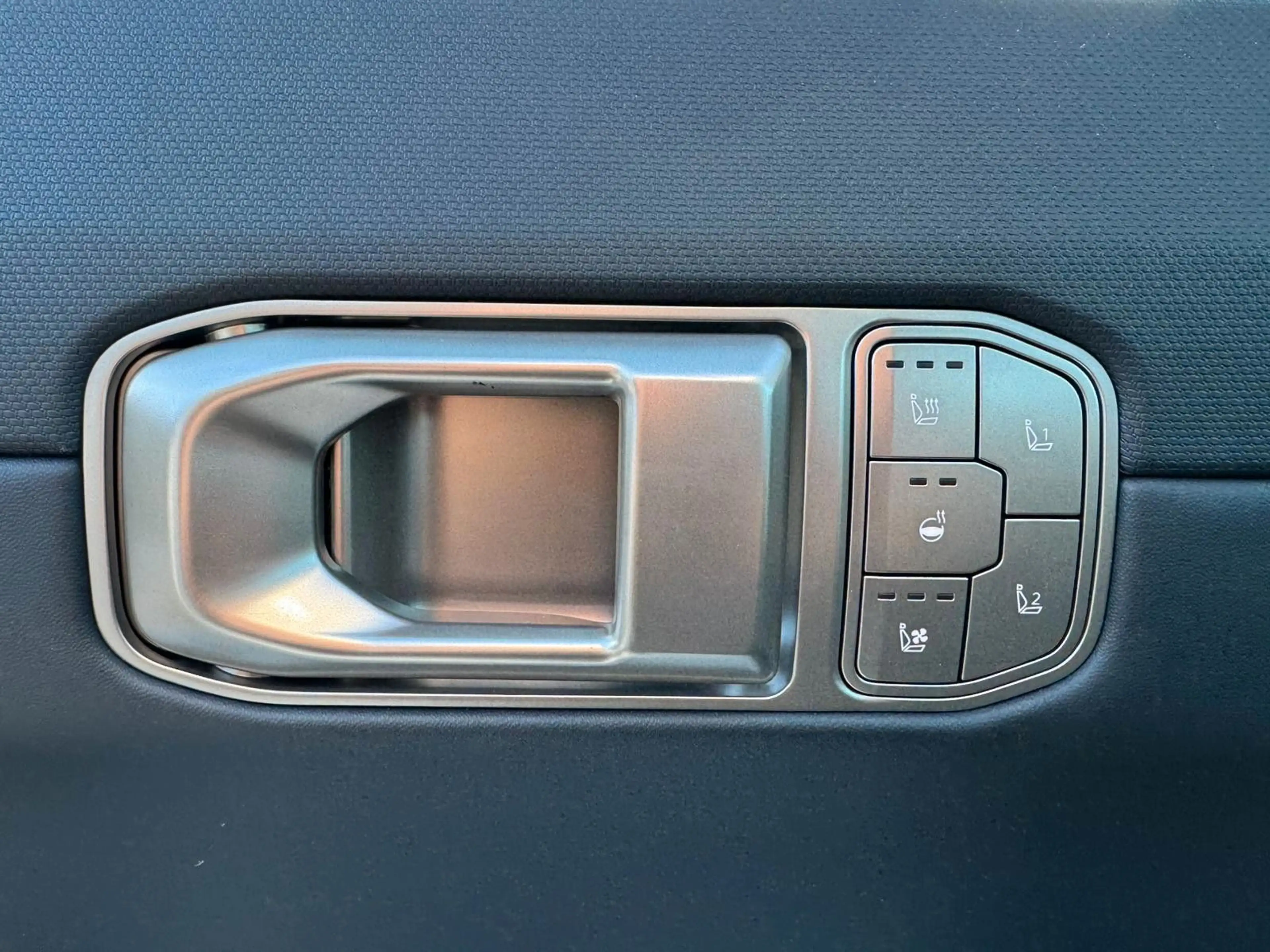 Kia EV4 81 kWh GT Line*Glasdach*Head-Up*Memory-Sitz* — photo 15