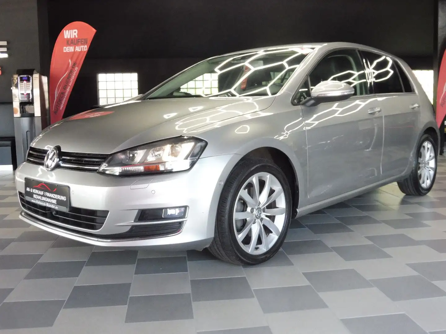 Volkswagen Golf VII 2.0 TDI Highline DSG/Xen/ACC/Nav/AHK Silber - 2