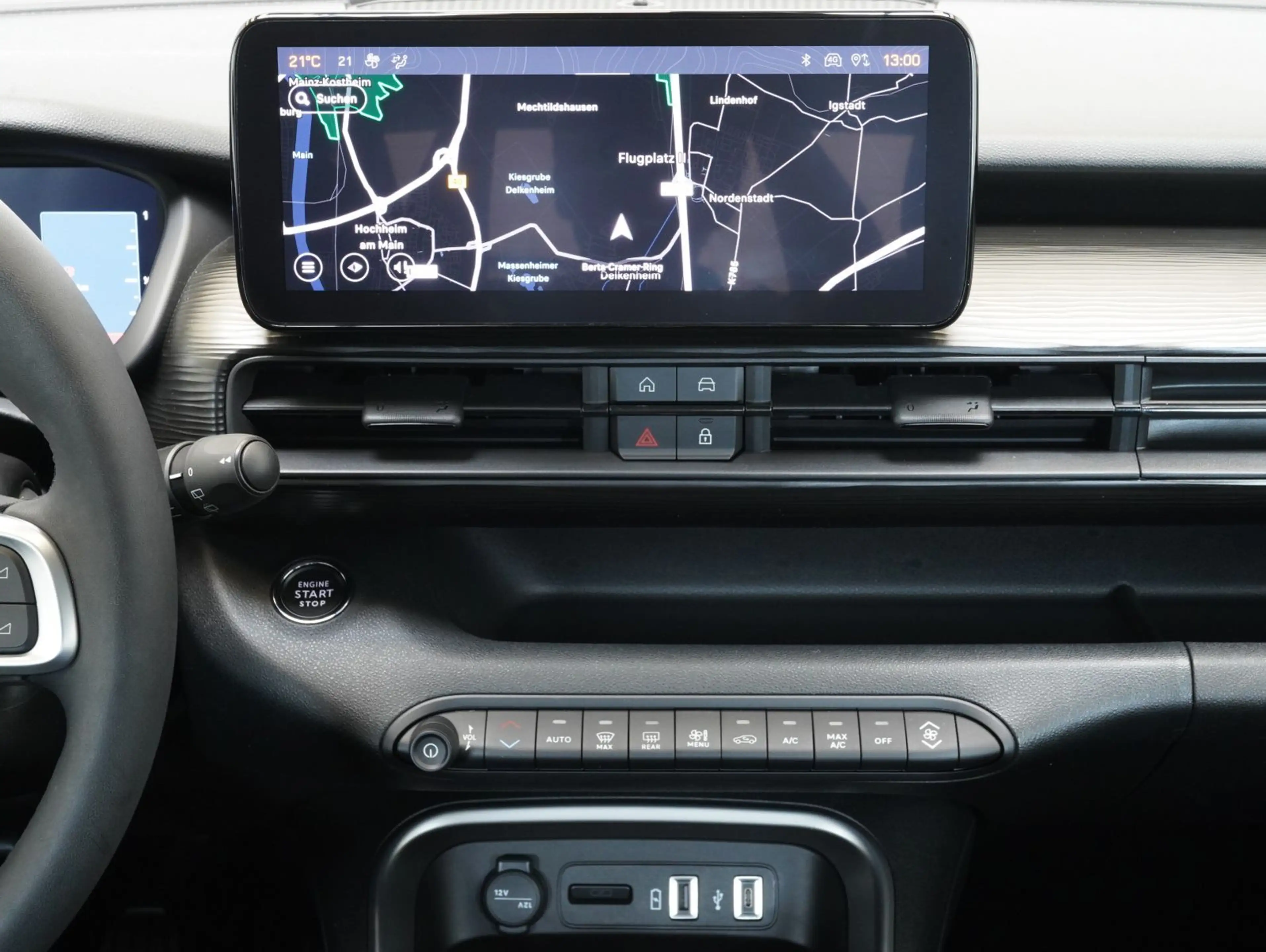 Jeep Avenger 1.2 T-GDI Altitude LED/ACC/CAM/CARPLAY — photo 7