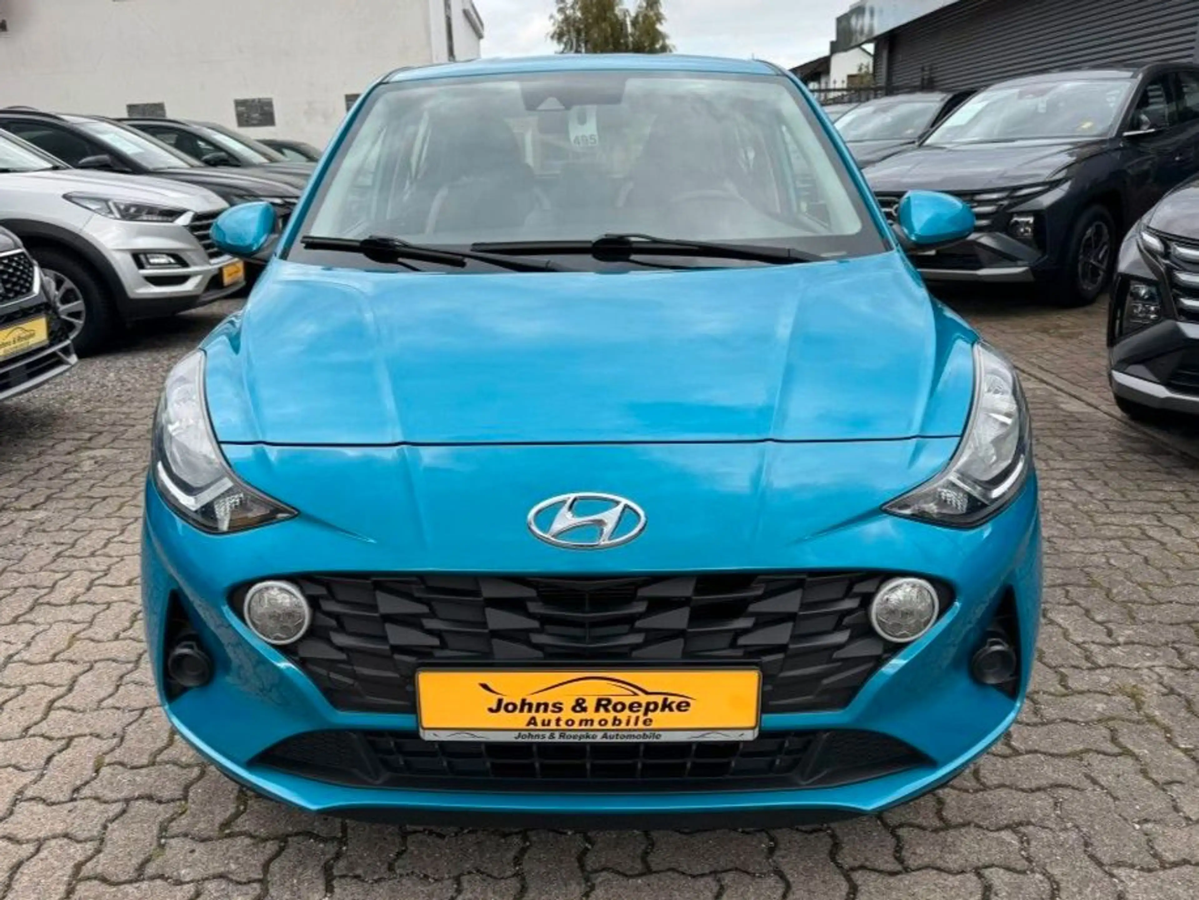 Hyundai i10 1,0i Comfort / SHZ/LHZ / ALLWETTERREIFEN — photo 8