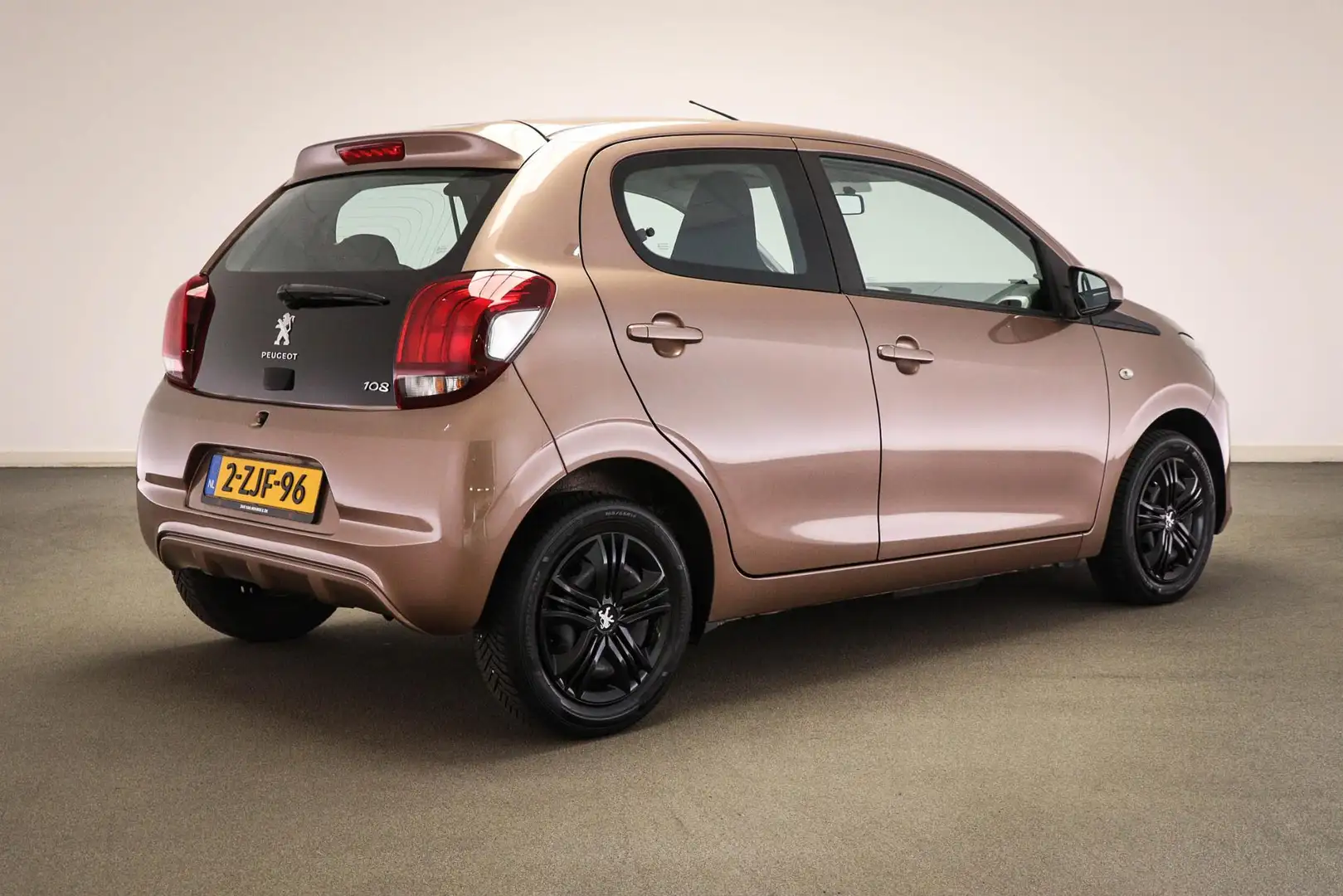 Peugeot 108 1.0 e-VTi Active | AIRCO Bruin - 2