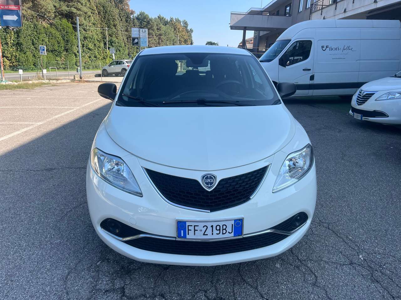 Lancia Ypsilon 1.2benzina/69CV/neopatentati/Euro6B/unico proprietario/5Porte e 5Posti
