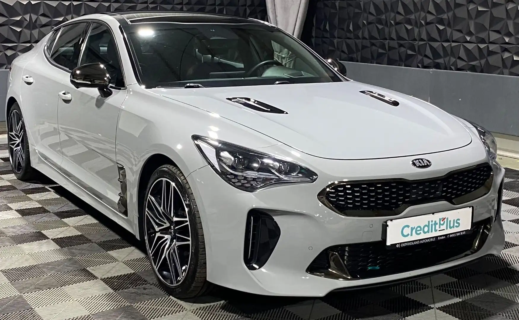 Kia Stinger GT 4WD, Head Up, Leder, LED, Schiebedach Silber - 1