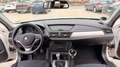 BMW X1 16 d sDrive Weiß - thumbnail 15