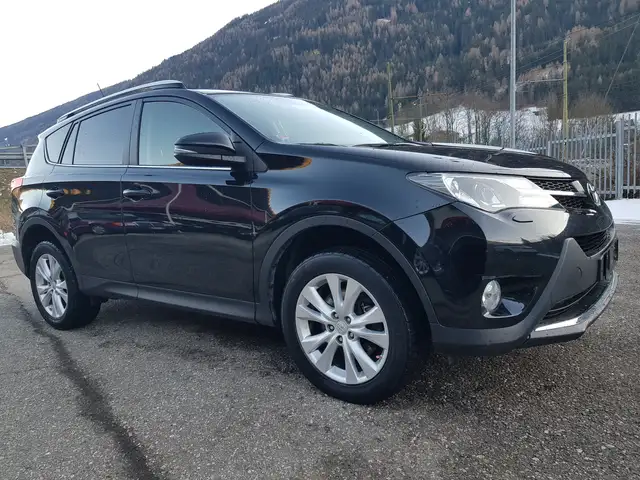 Toyota RAV 4 RAV4 2.2 d-cat Luxury 150cv Automatic dpf MY'09