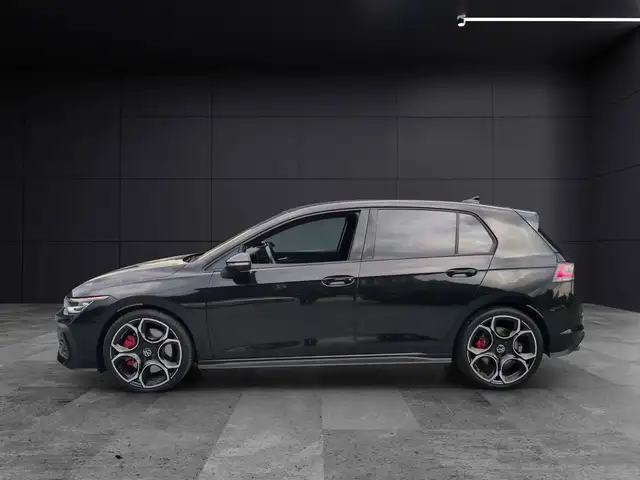 Volkswagen Golf view 8