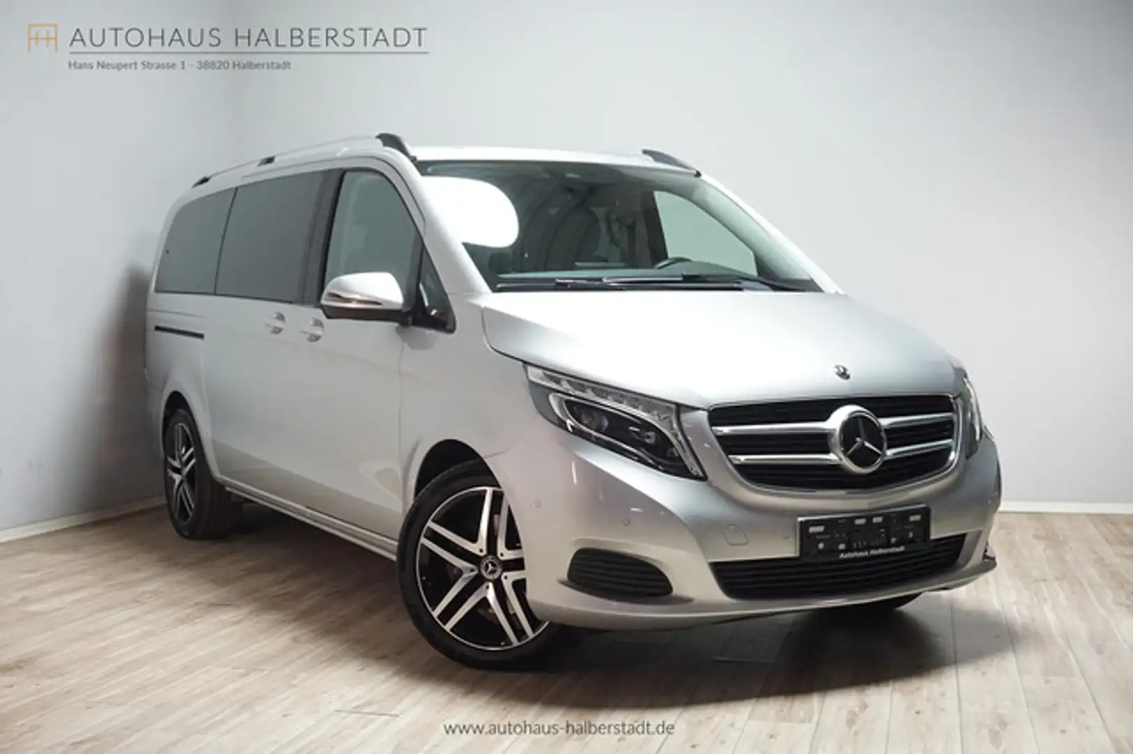 Mercedes-Benz V 250 d  Lang Sportpaket/19z/Distr/AHK/el.Tür Silber - 1