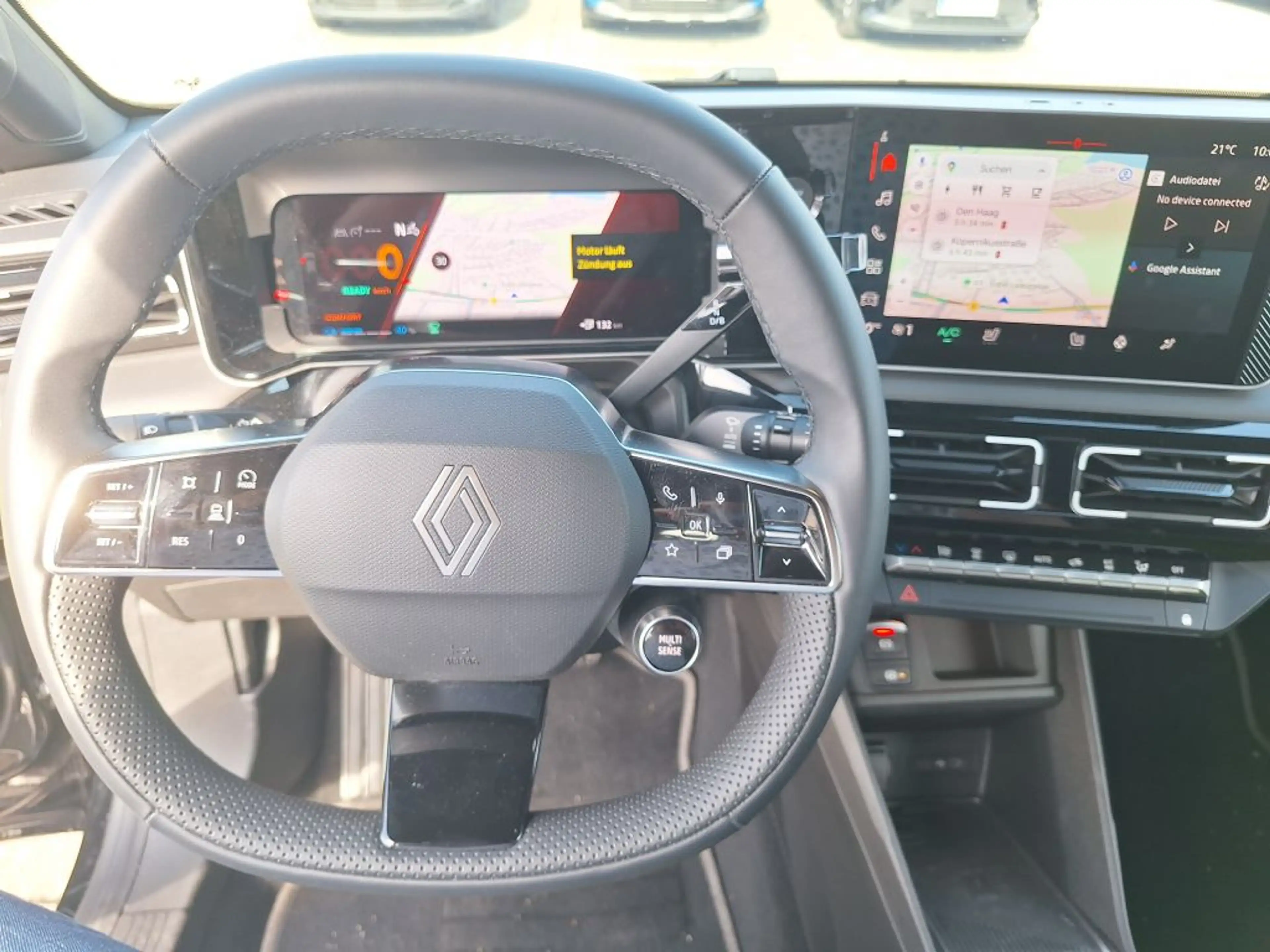 Renault R 5 E-Tech Iconic Five 150 Comfort Range — photo 7