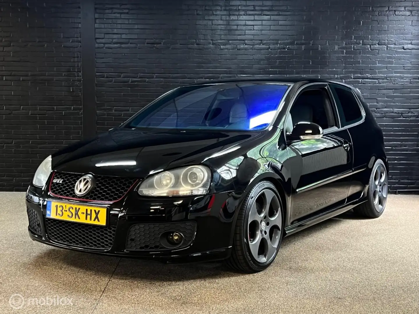 Volkswagen Golf GTI 2.0 TFSI Zwart - 1
